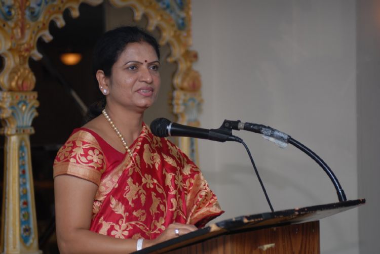Gadwal MLA DK Aruna ‘Resigns’!!!