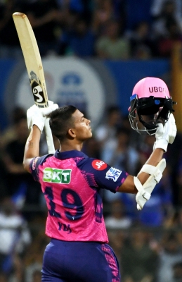 IPL 2023: Yashasvi Jaiswal's stunning 124 propels Rajasthan to massive 212/7 against Mumbai - Vimarsana News