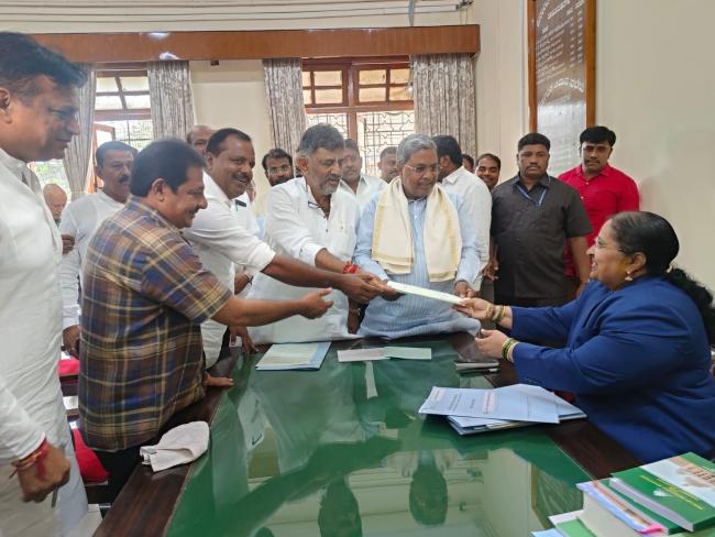 UT Khader files nomination for K'taka Speaker post - Vimarsana News