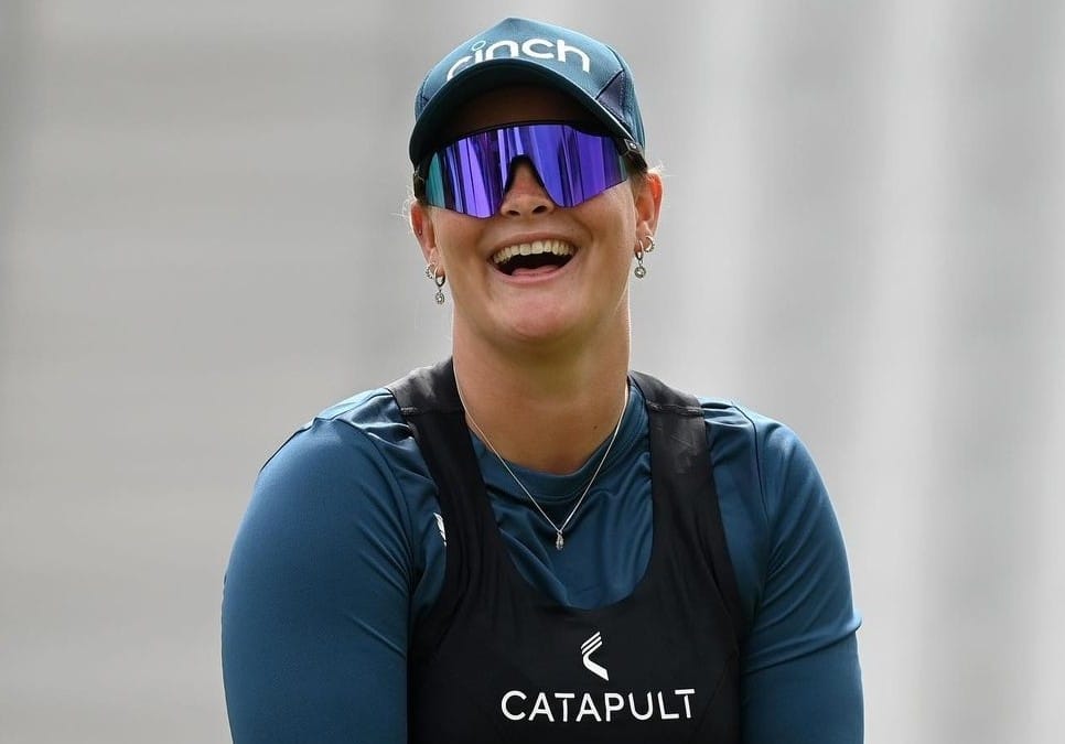 Women's Ashes: Danielle Gibson Gets Maiden England T20I Call-Up, Issy Wong Returns - Vimarsana News