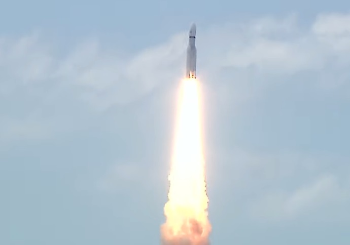 India's 'Bahubali' Rocket LVM3 Puts Chandrayaan-3 Spacecraft Into Orbit - Vimarsana News