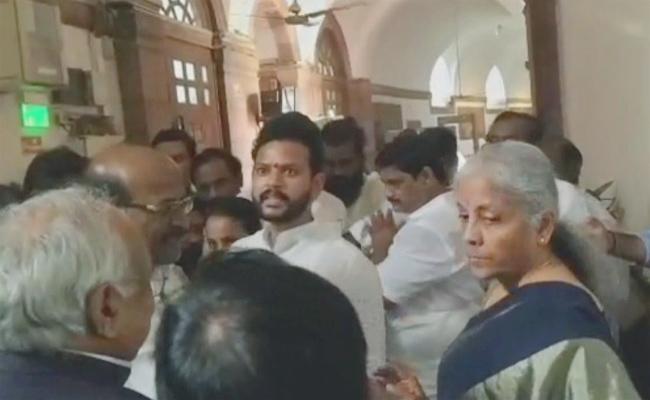 TDP MPs Meeting with Union FM Nirmala Sitharaman Proves a Damp Squib - Vimarsana News