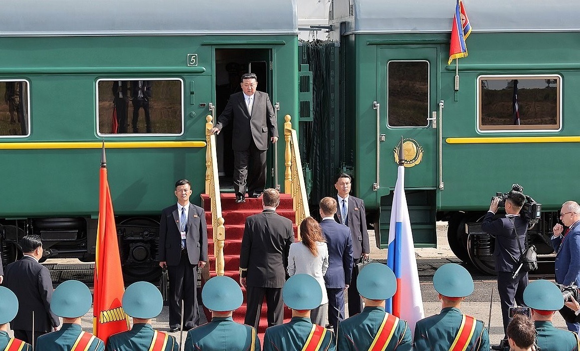 Kim arrives in Russia's Far East, set to visit aircraft plant - Vimarsana News