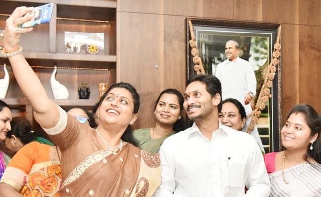 AP CM YS Jagan Extends Support to Women's Reservation Bill - Vimarsana News