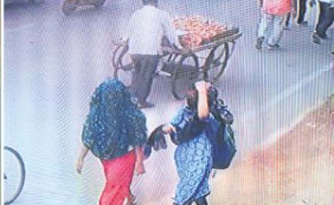 Two Girls Go Missing At Jeedimetla - Vimarsana News