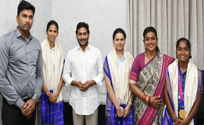 Asian Games Medal Winners Call on CM YS Jagan - Vimarsana News