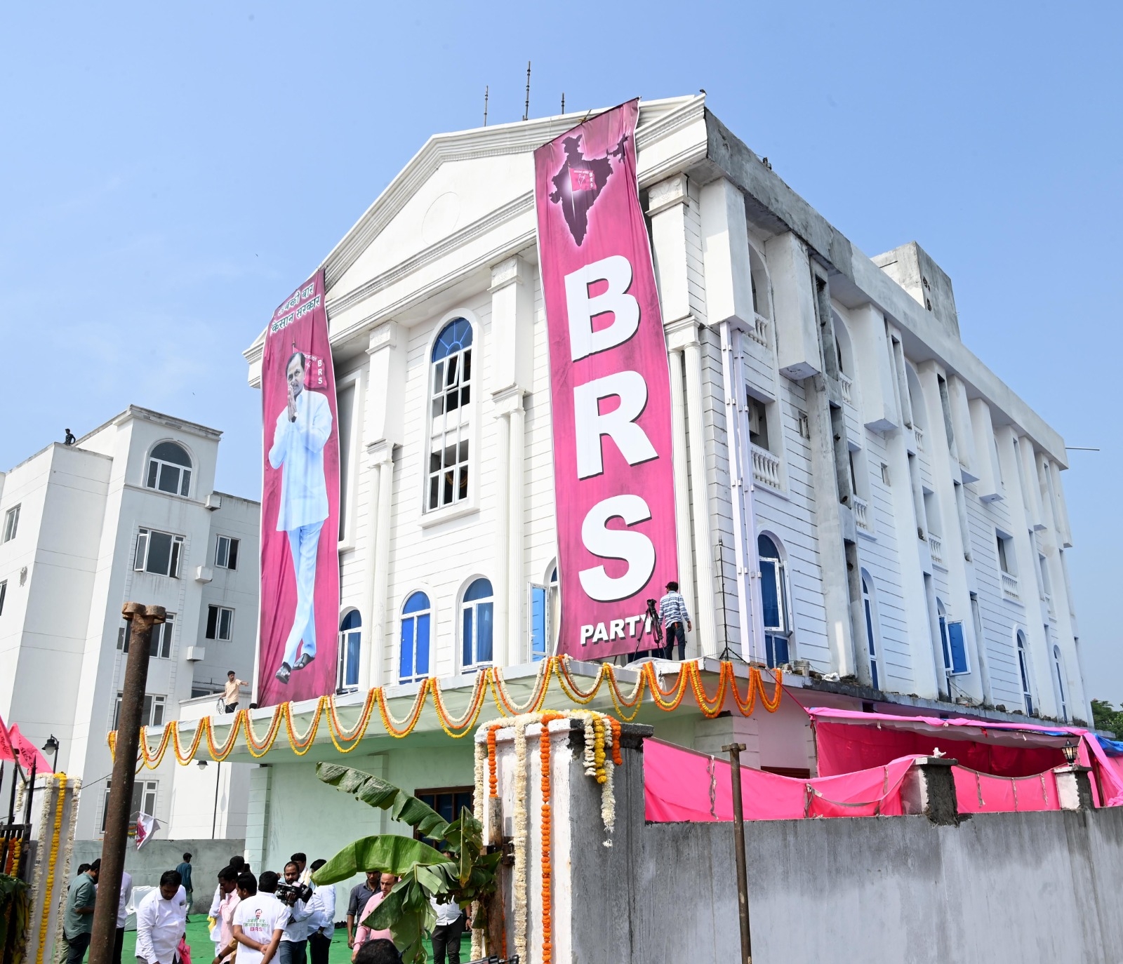 BRS fields 23 OBC candidates, promises to continue existing schemes - Vimarsana News