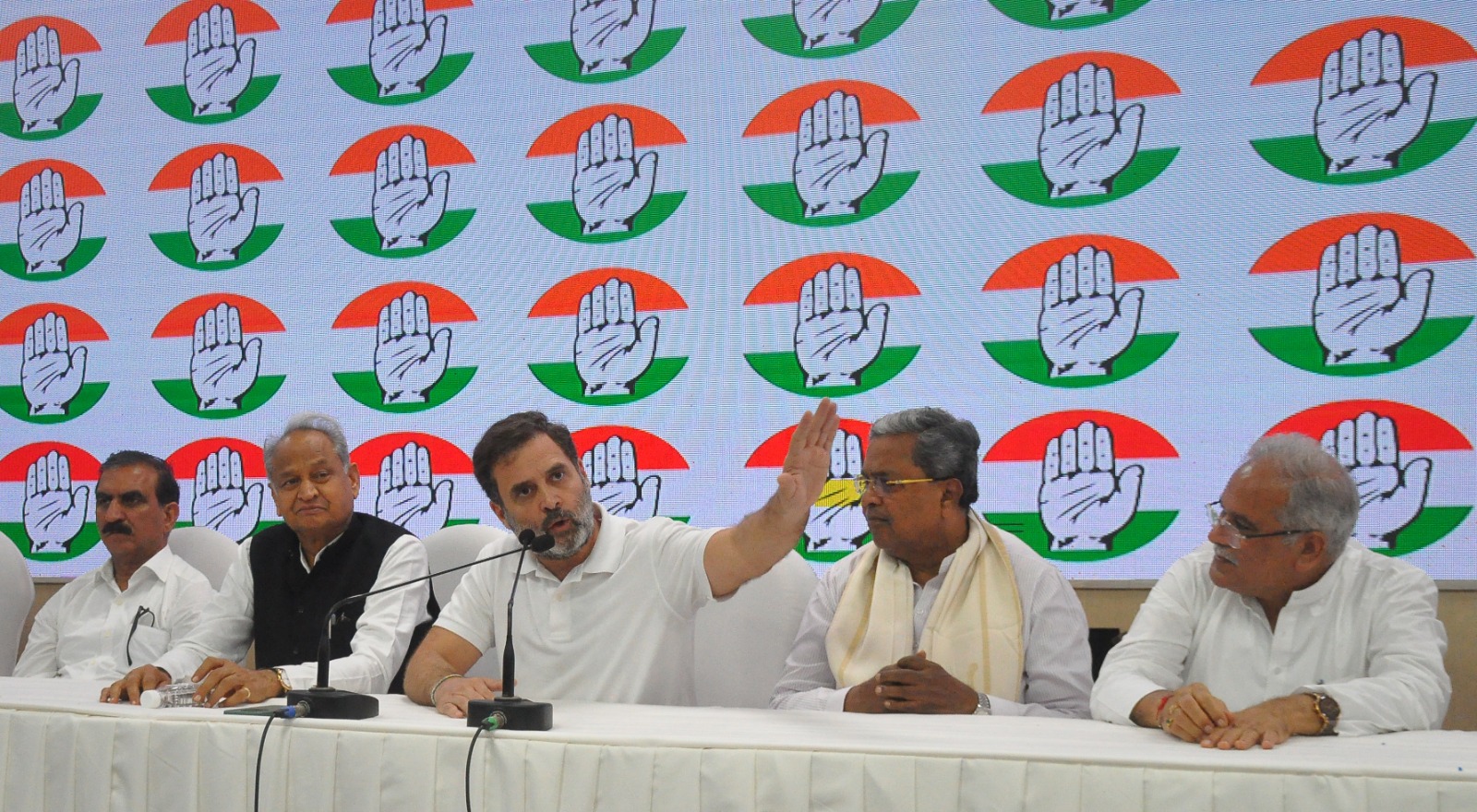 CWC passes resolution for nationwide caste-census, expresses anguish over war in middle east - Vimarsana News