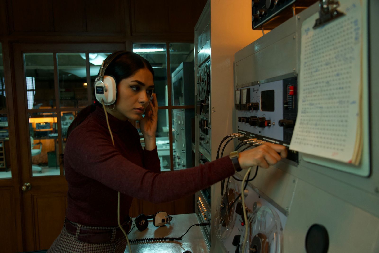 Mrunal on learning cryptography: 'It was very immersive' - Vimarsana News