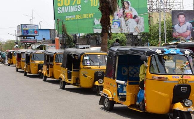 Auto Drivers Up In Arms Over Free Travel Facility For Women In TSRTC Buses - Vimarsana News