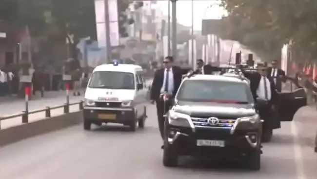 Video: PM Modi stops convoy to give way to ambulance - Vimarsana News