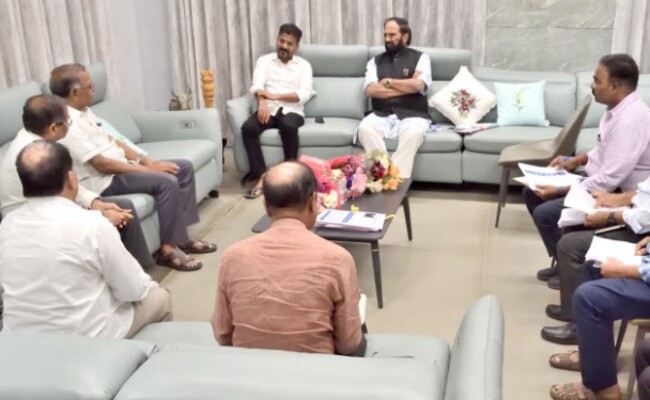 Telangana: Congress Govt Reviews 3 Barrages of Kaleshwaram Project - Vimarsana News