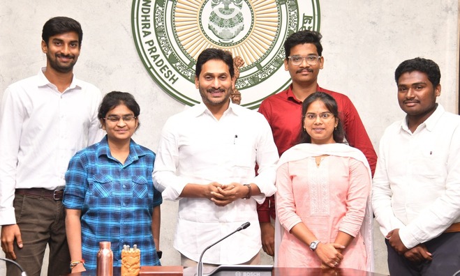 Videshi Vidya Deevena: CM Jagan releases Rs.42.60 Cr; Beneficiaries Virtually Share Experiences and Gratitude - Vimarsana News
