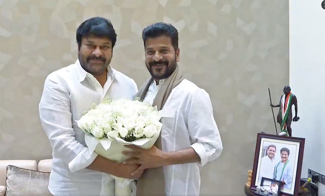 Chiranjeevi Meets Revanth Reddy, See Pics Here - Vimarsana News