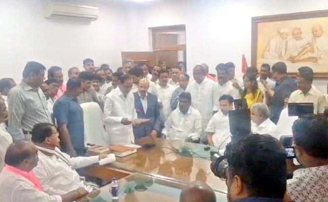 Former CM KCR's Oath Ceremony As BRS MLA - Vimarsana News