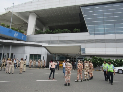 Hoax call sparks bomb scare at Delhi airport - Vimarsana News