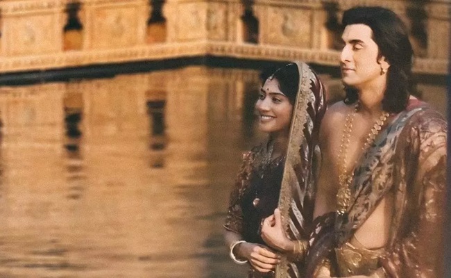 Sai Pallavi Stuns as Sita in Leaked Pics From 'Ramayana' Sets - Vimarsana News