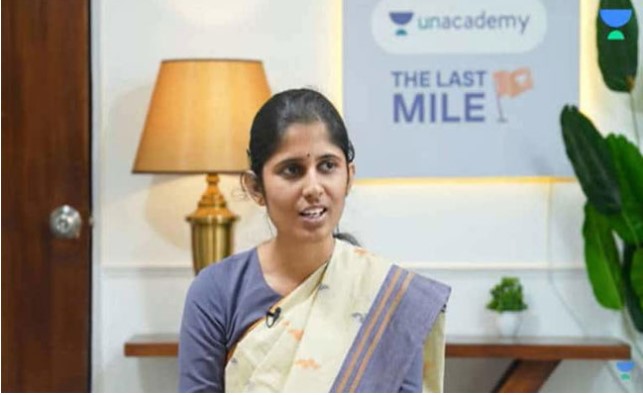 Telangana UPSC Top Ranker Complains to Cyber Crime Police - Vimarsana News