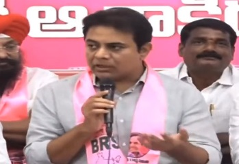 KTR asks Congress to make two BRS MLAs resign - Vimarsana News
