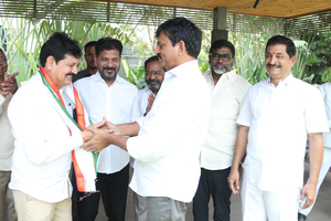 Exodus continues from BRS as another MLA joins Congress - Vimarsana News