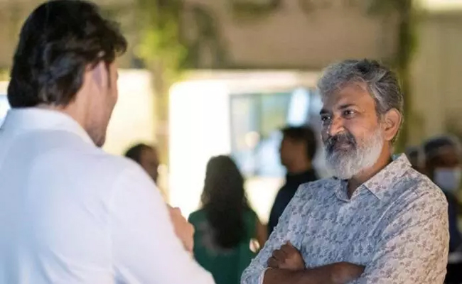 SSMB29 Movie Updates: Mahesh Babu and Rajamouli Movie Gets Delayed - Vimarsana News