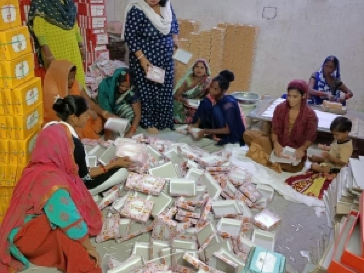 From Rs 1500 to Rs 3 cr: Gorakhpur's Sangeeta succeeds against odds