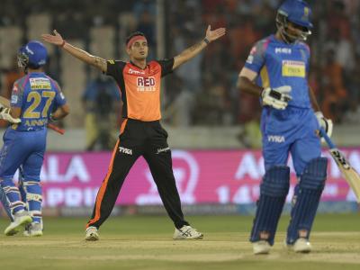 Shikhar Dhawan’s unbeaten 77 helped Sunrisers Hyderabad (SRH)  to thrash Rajasthan Royals (RR) by nine wickets in their opening game of the 2018 Indian Premier League (IPL) at the Rajiv Gandhi International Stadium, Hyderabad on Monday. - Sakshi Post