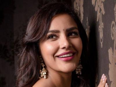 Actress Priya Anand Glamorous Photos  - Sakshi Post