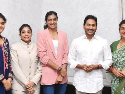 Chief minister YS Jagan Mohan Reddy holds review meet over Aadudam Andhra mega sports festival - Sakshi Post