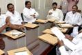 15 ministers stay away from Cong seniors meet - Sakshi Post