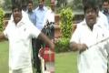 TDP MP Siva Prasad&#039;s novel protest turns heads - Sakshi Post