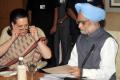 Prime Minister Manmohan Singh feels Samaikyandhra heat - Sakshi Post