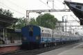 Protests hit power supply in Andhra, disrupt train services - Sakshi Post