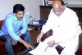 Jagan meets Sharad Pawar, seeks support for united Andhra - Sakshi Post