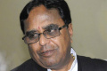 Ponnala insulted by pilot at Warangal Ponnala insulted by pilot at Warangal - Sakshi Post