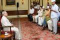 Kejriwal meets Najeeb Jung, submits CD of sting operation - Sakshi Post