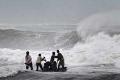 Cyclone Hudhud gathers force, to hit Vizag coast - Sakshi Post
