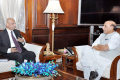Governor Narasimhan meets Rajnath - Sakshi Post
