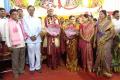 KCR attends his driver&#039;s daughter wedding - Sakshi Post