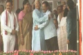 Kejriwal gets flak for hugging Lalu at Nitish's swearing-in - Sakshi Post