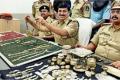 Police display stolen jewellery recovered from the accused - Sakshi Post