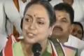 Former Lok Sabha Speaker Meira Kumar called on Dalit victims who were allegedly tortured by the police, at the District jail here in the town on Monday. - Sakshi Post