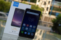 Available in Champagne Gold and Matte Black colours, Vivo V7 will reach retail stores from November 25. - Sakshi Post