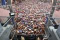 Devotees Throng Sabarimala - Sakshi Post