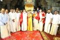 Sri Lanka PM Rajapaksa, wife worships at Lord Venkateswara temple in Tirumala - Sakshi Post