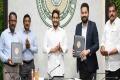 AP Govt Signs MoU With BYJUs For E Learning Content For Government Schools - Sakshi Post