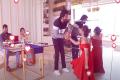 inaya pranks on sohel with love proposal - Sakshi Post