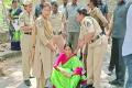 Hyderabad: YSRTP Leader YS Sharmila Arrested Taken To Jubilee Hills Police Station - Sakshi Post