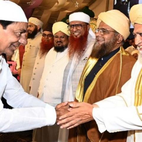 K Chandrasekhar Rao said at Daawat-e-Iftar at LB stadium on Wednesday evening.  We Need to Uphold Ganga-Jamuni Tehzeeb: CM KCR at Daawat-e-Iftar - Vimarsana News