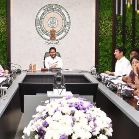 Expedite Construction of Houses in R5 Zone : CM YS Jagan to Housing Dept Officials - Vimarsana News